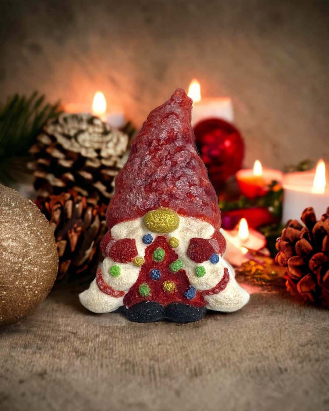 Gnome Bath Bomb - Holding tree 3