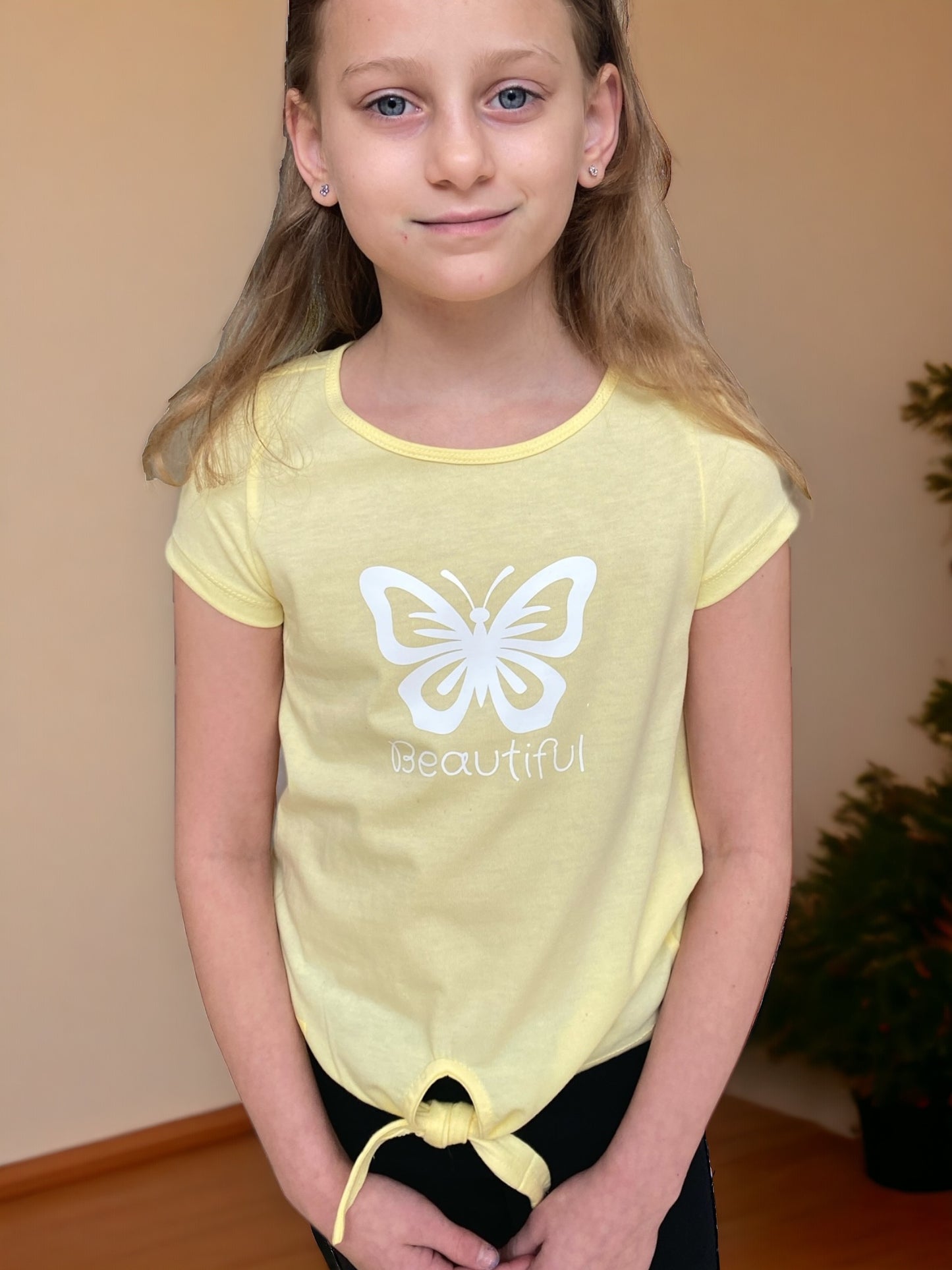 Girl’s Knot Tee - Light Yellow - Calla Lily Cosmetics + CL kids
