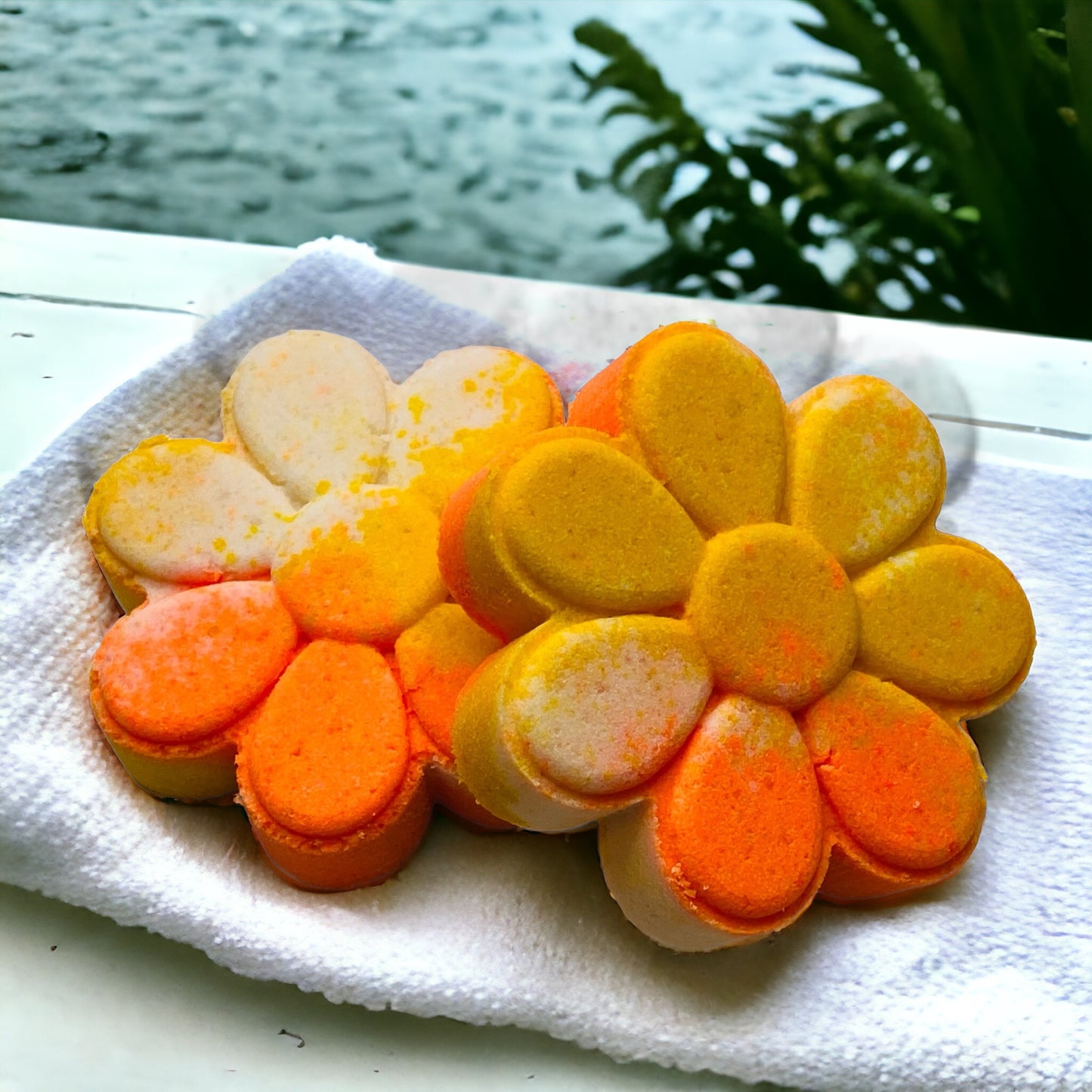 Calypso Sun Flower Bath Bomb - Calla Lily Cosmetics + CL kids