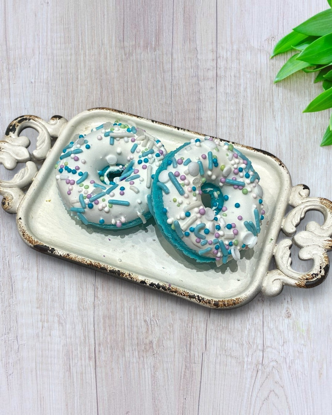 Donut Bath Bomb - Teal - Calla Lily Cosmetics + CL kids