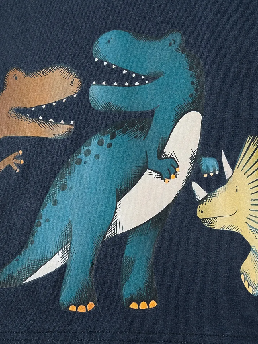 Illustration of dinosaurs on a dark blue background