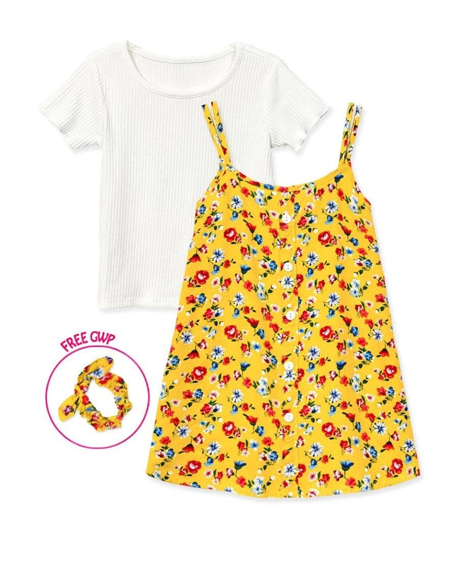 White t-shirt and yellow floral dress with a free cup on a white background