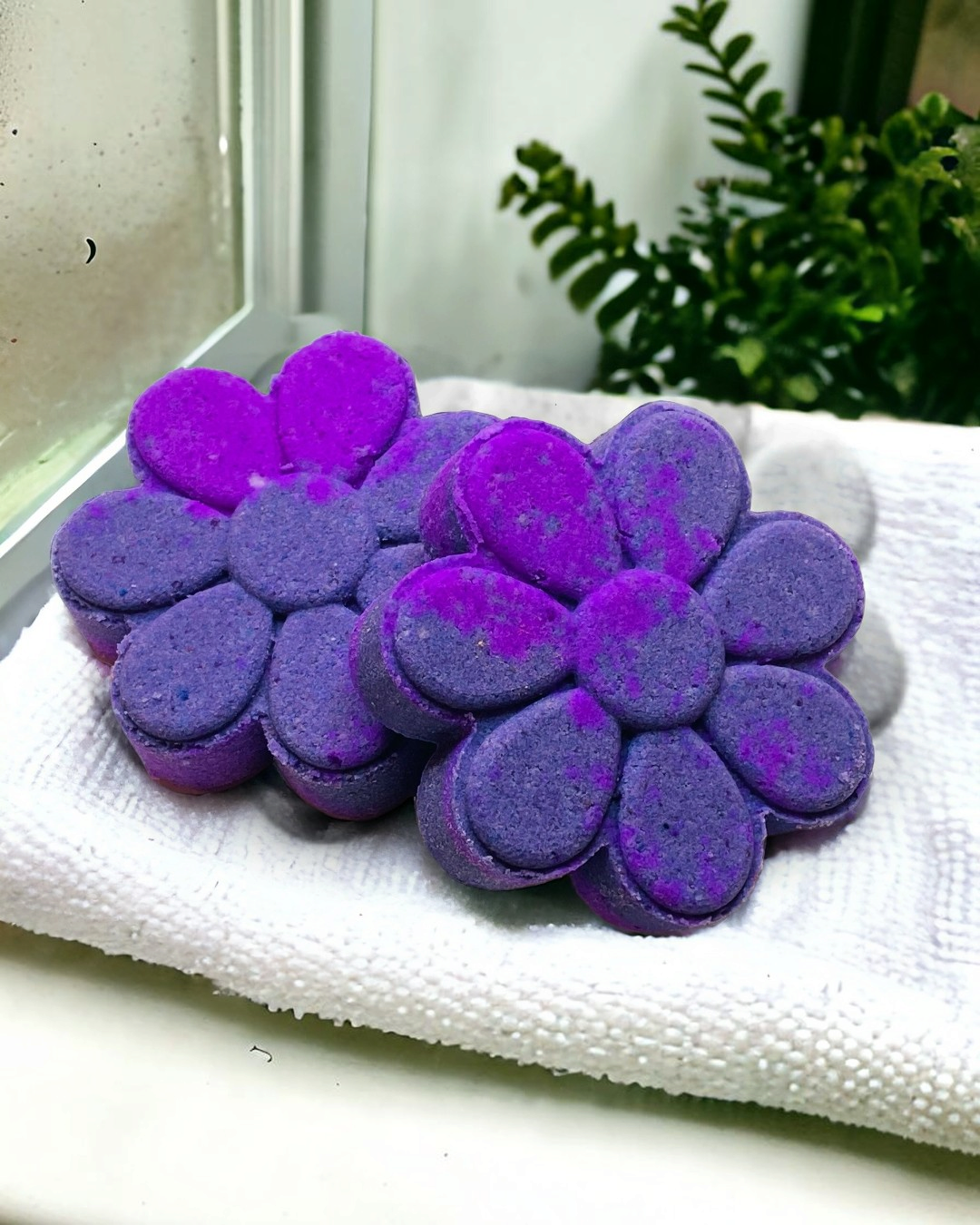 Love Spell Flower Bath Bomb - Calla Lily Cosmetics + CL kids
