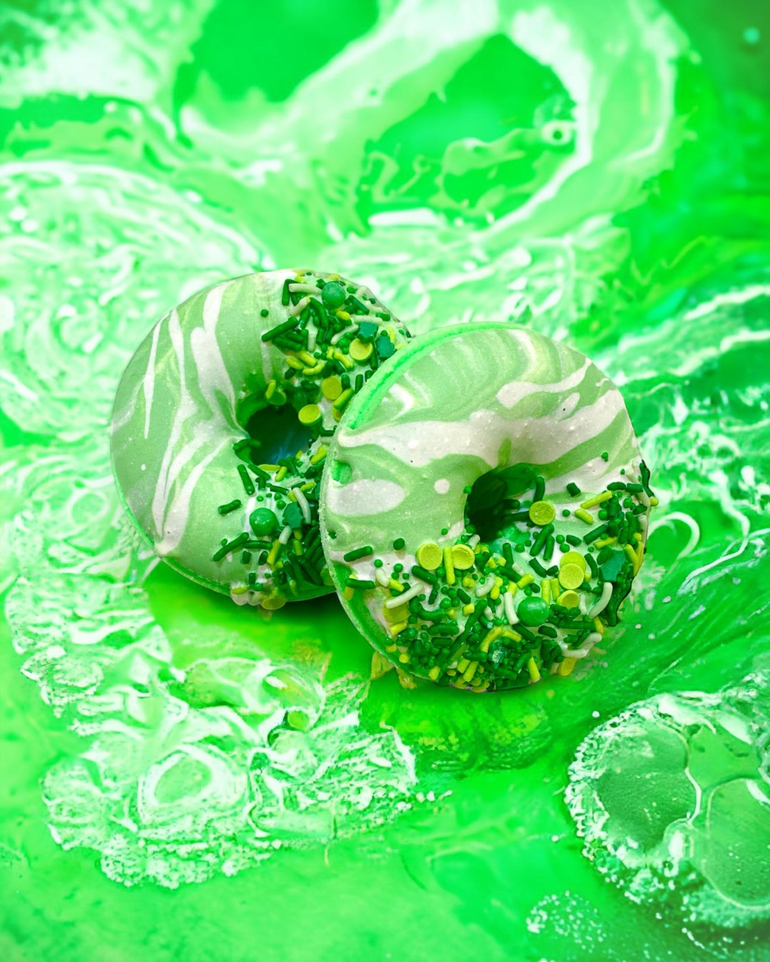 Donut Bath Bomb - Green - Calla Lily Cosmetics + CL kids