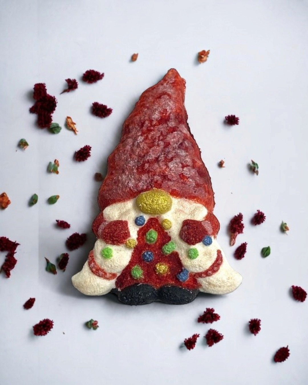 Gnome Bath Bomb - Holding tree - Calla Lily Cosmetics + CL kids