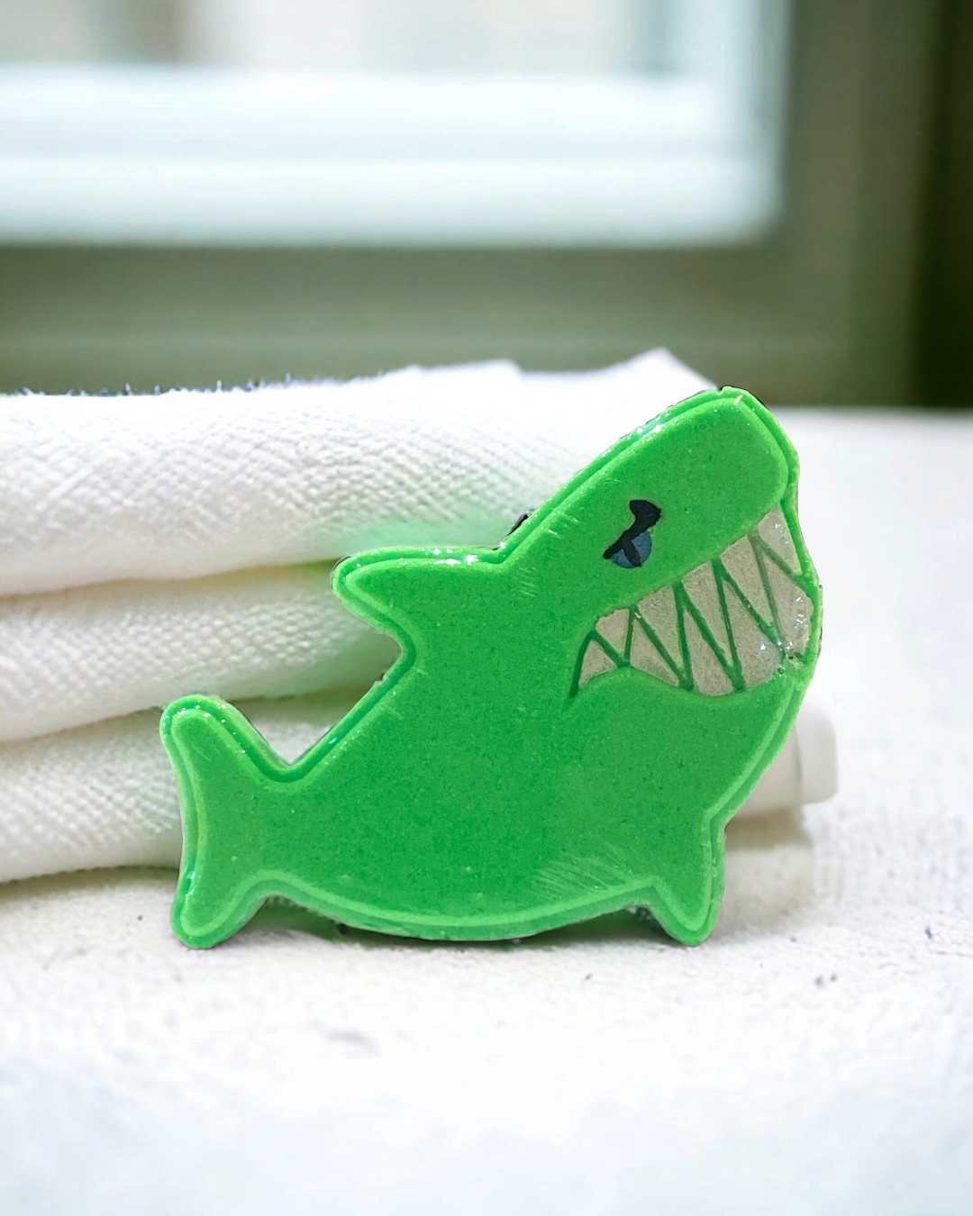 Shark Bath Bomb - Green - Calla Lily Cosmetics + CL kids