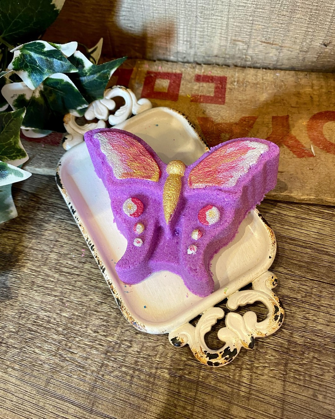 Butterfly Bath Bomb - Purple - Calla Lily Cosmetics + CL kids