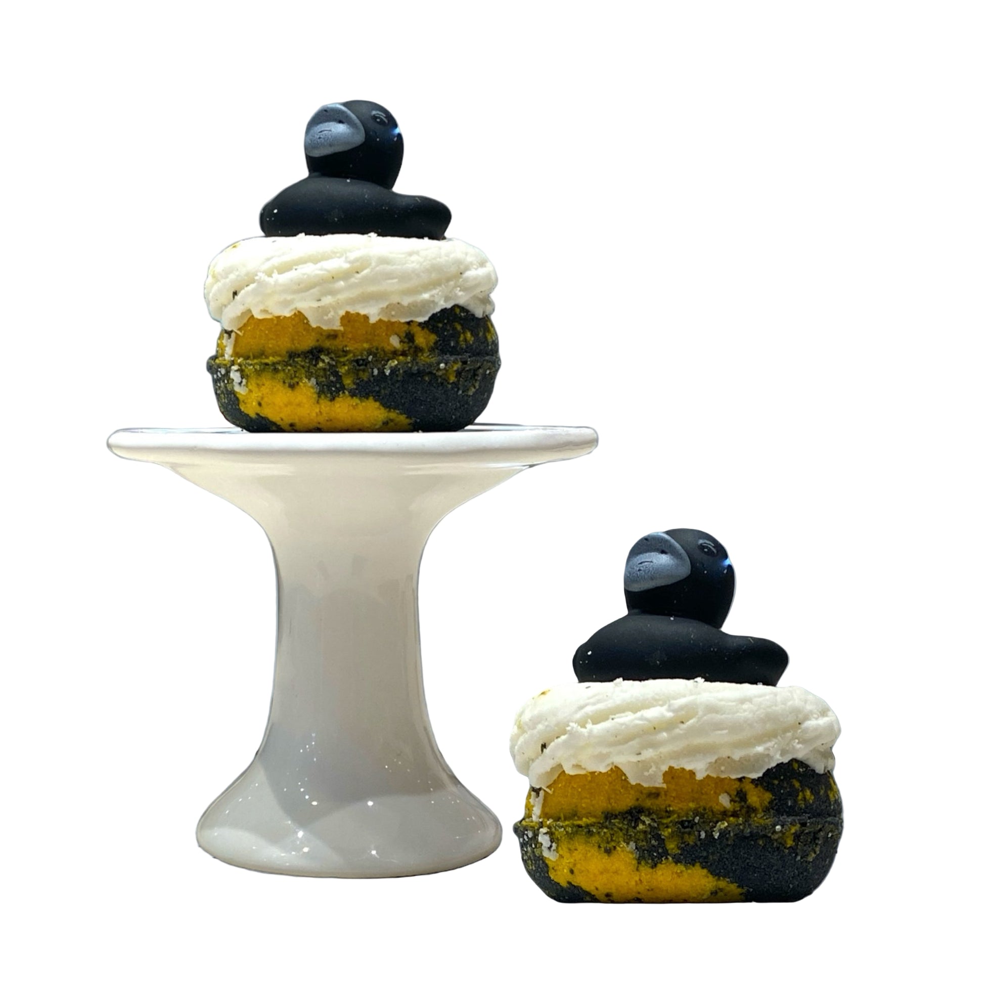 Bubbly Donut Bath Bomb - Yellow Black - Calla Lily Cosmetics + CL kids