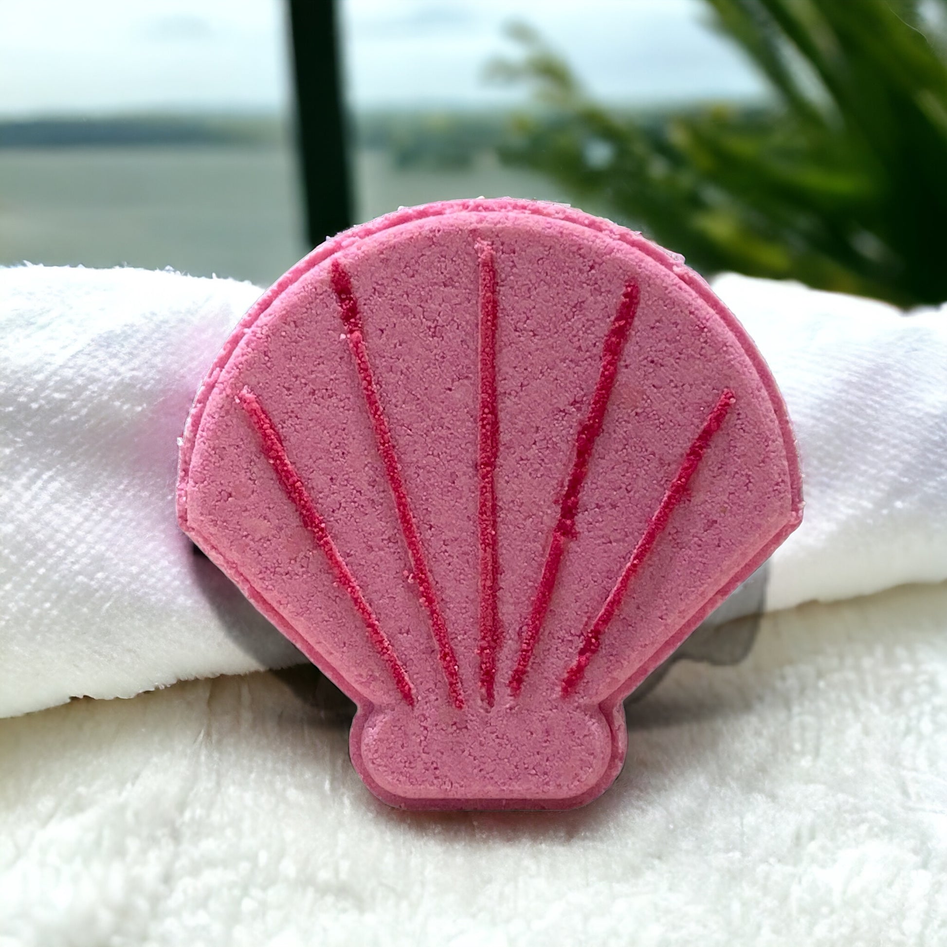 Shell Bath Bomb - Pink - Calla Lily Cosmetics + CL kids