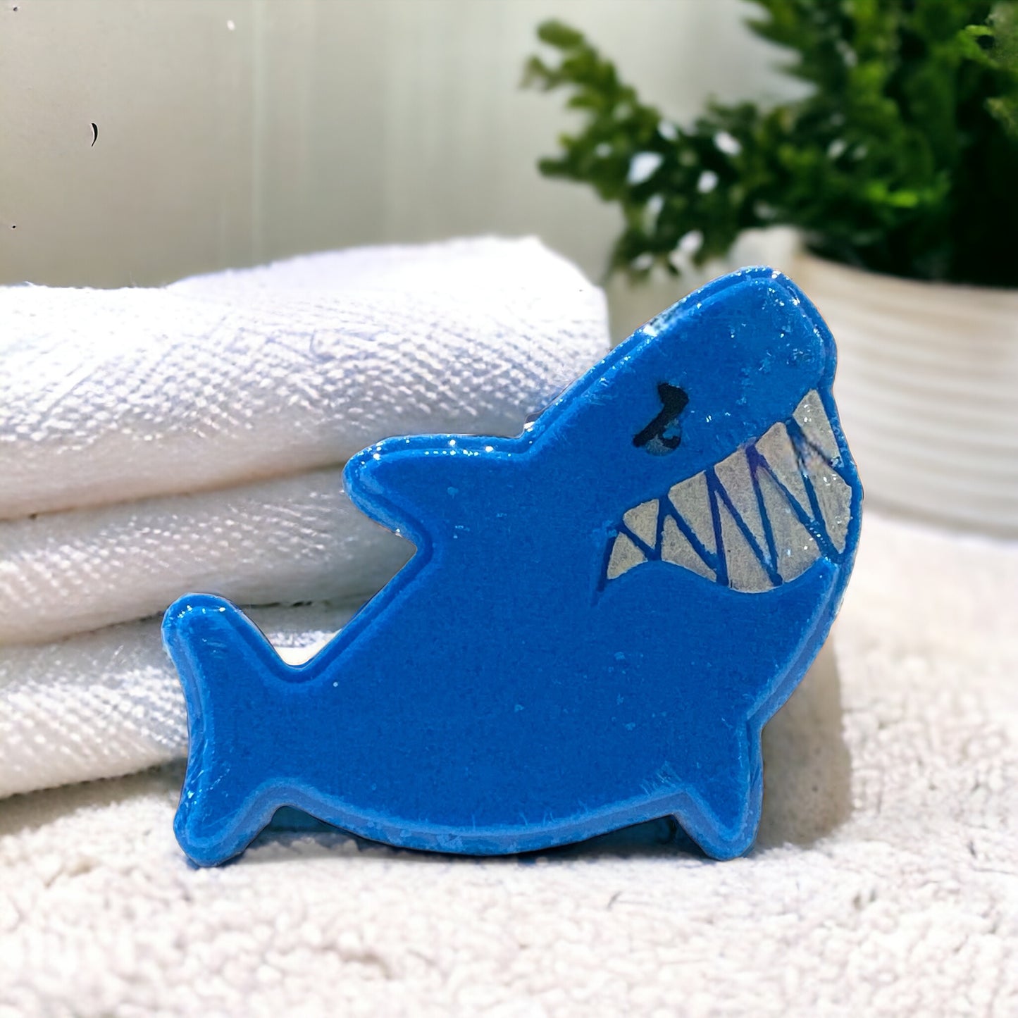 Shark Bath Bomb - Blue - Calla Lily Cosmetics + CL kids