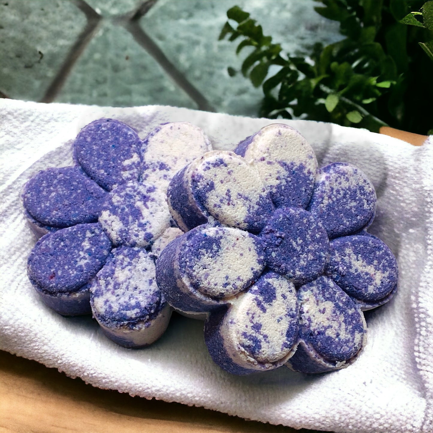 Lilac in Bloom Flower Bath Bomb - Calla Lily Cosmetics + CL kids