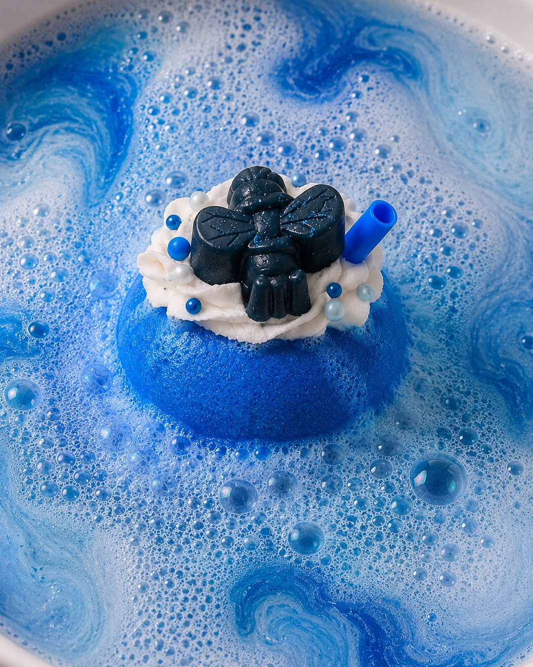 Bubbly Ball Bath Bomb l Blueberry l Blue