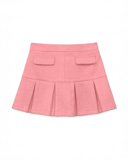 Pink pleated skirt with two pockets on a white background