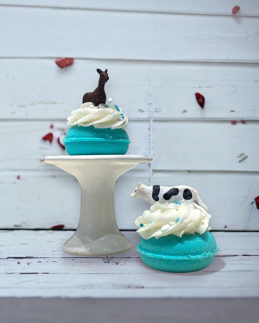 Farm Animal Bubbly Donut Bath Bomb - Calla Lily Cosmetics + CL kids