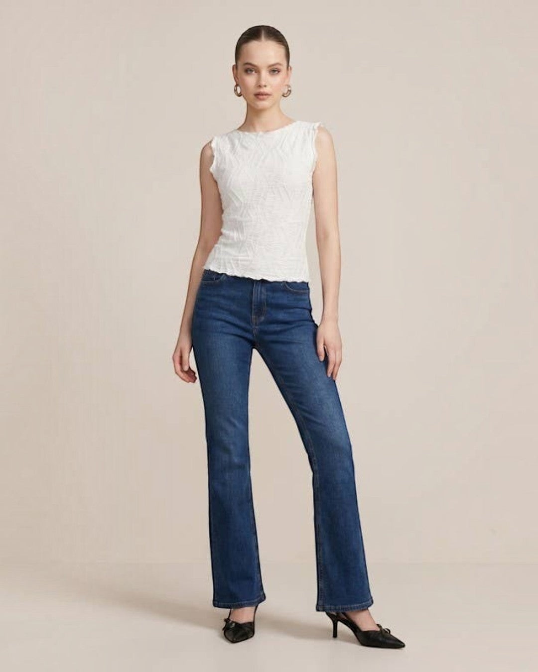 Textured Knit Sleeveless Tank