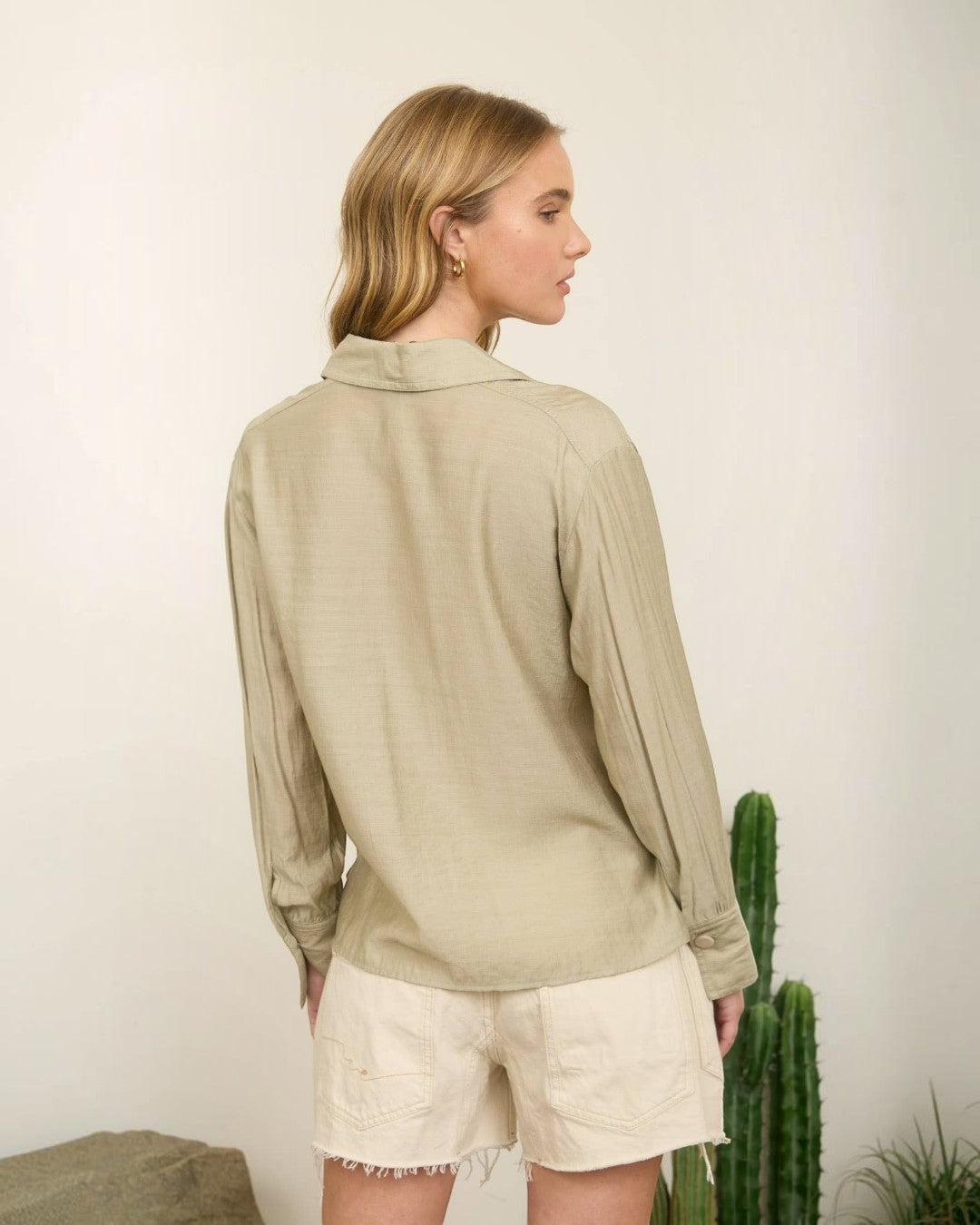 Lt. Olive Pocket Button Down