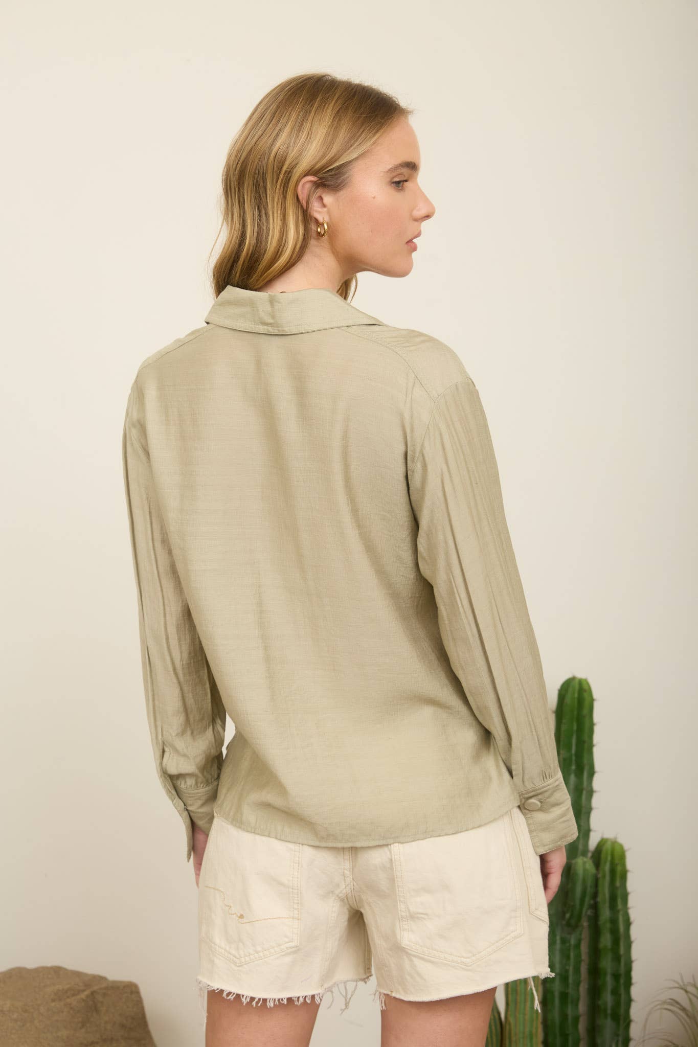 Lt. Olive Pocket Button Down